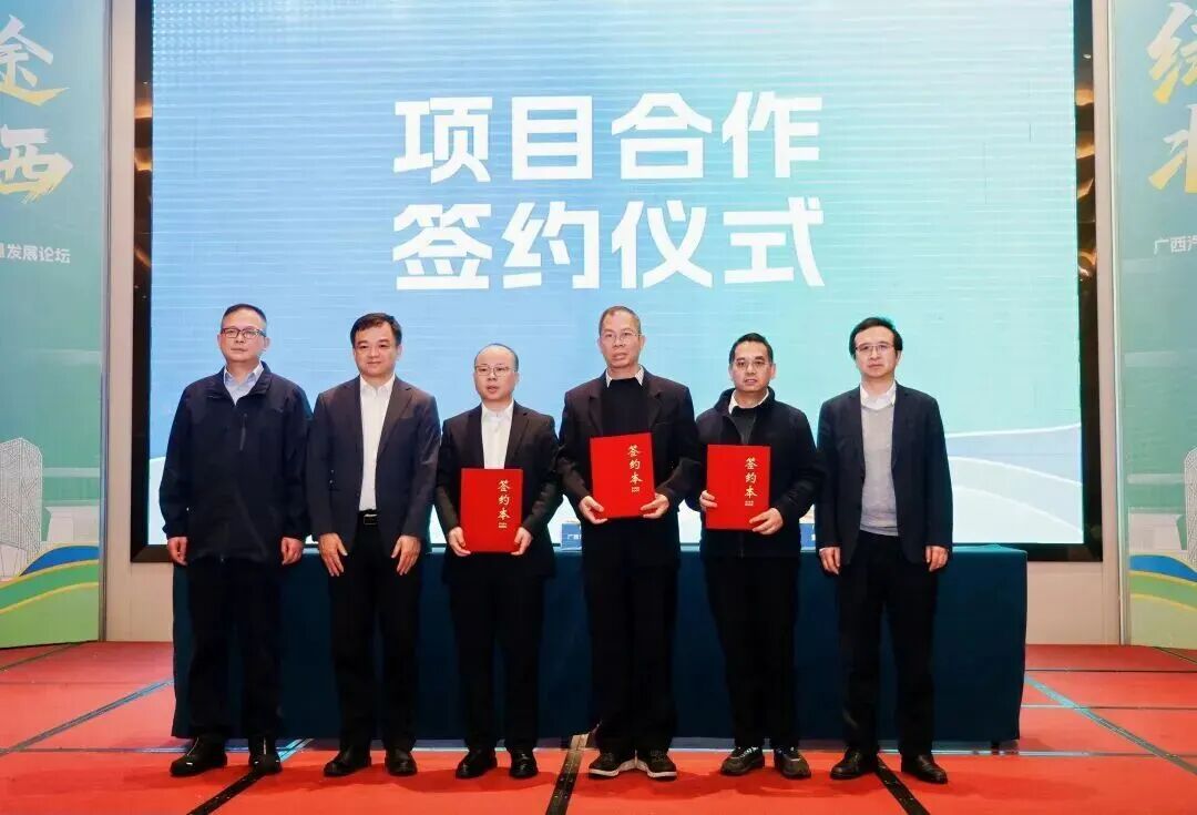 Cmp(冠军)官网 - 西甲希洪竞技主赞助商