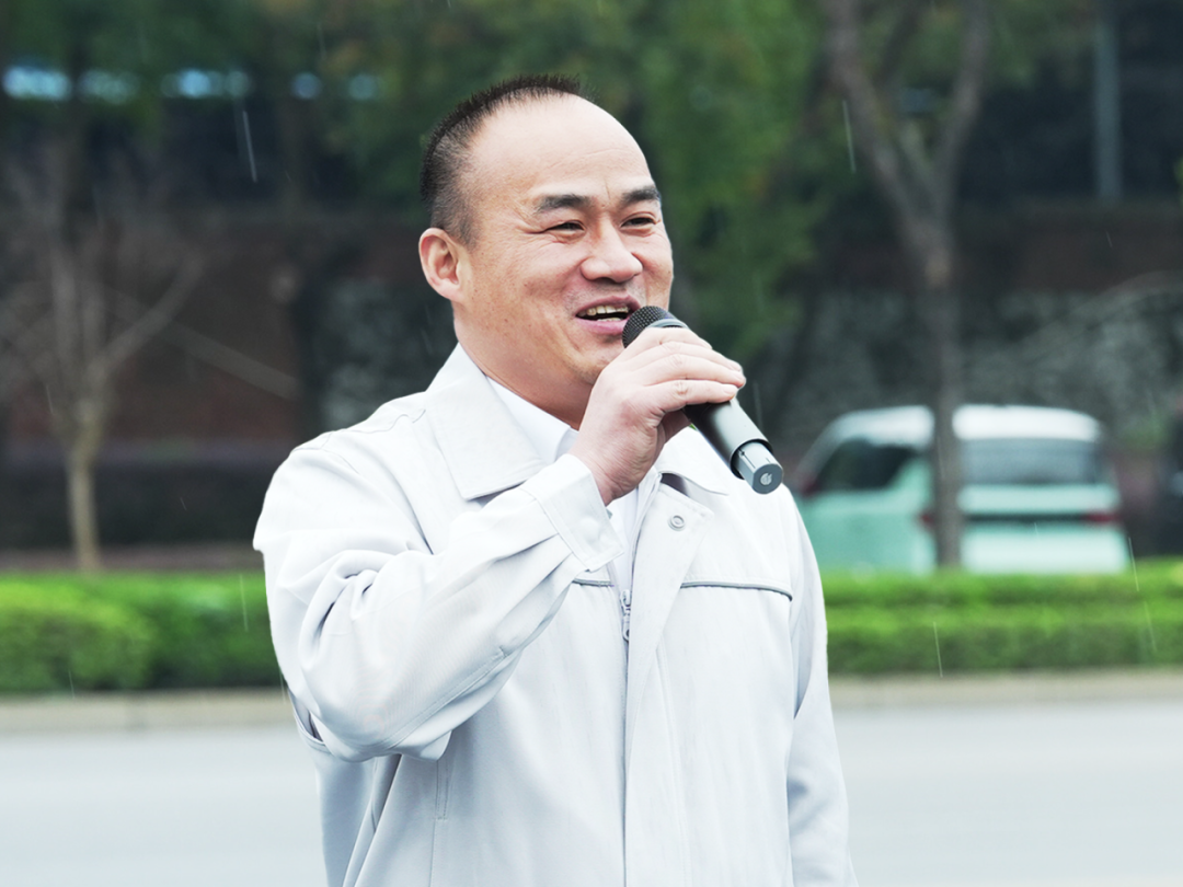 Cmp(冠军)官网 - 西甲希洪竞技主赞助商